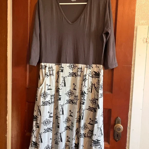 Svaha Long Sleeve Gray “Captains of Industry” Dress - Picture 6 of 6